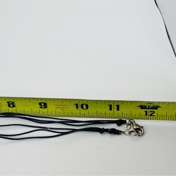 Silpada Silver Oval Scrollwork Filigree Pendant 3 Strand Necklace Retired - Picture 10 of 11